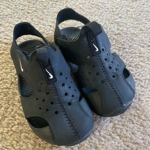 Nike toddler Sandals